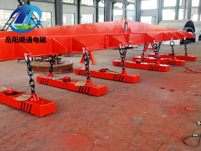 MW84系列吊運(yùn)中厚板用電磁鐵 MW84系列吊運(yùn)中厚板用電磁鐵