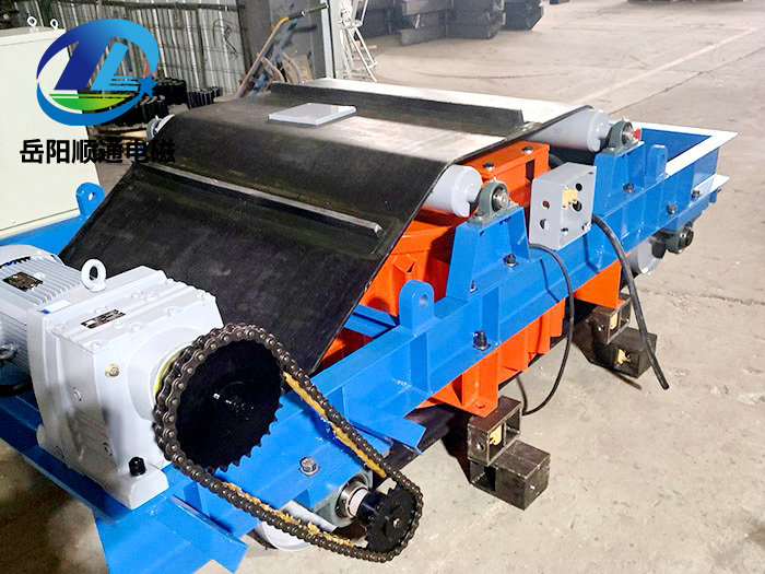 MC22系列自卸式電磁除鐵器 MC22系列自卸式電磁除鐵器